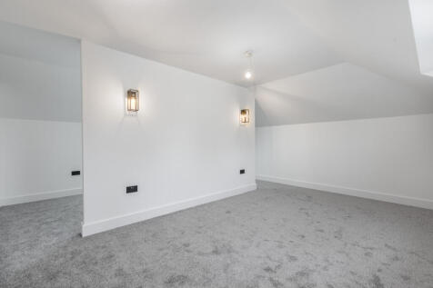 Primary Dressing Area