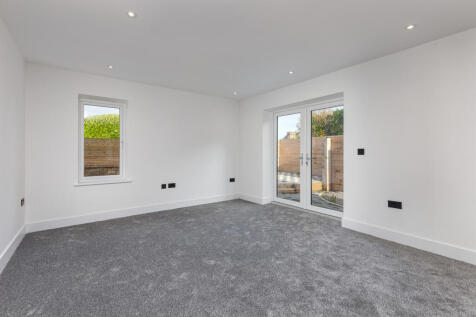 Kitchen / Dining / Living  Area