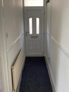Hallway bew.jpg