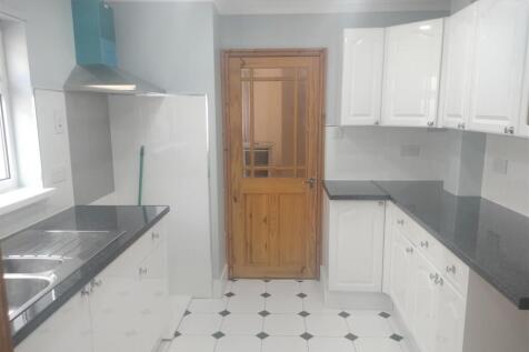 34 Mary Street kitchen.jpg