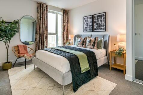 Lampton Parkside Principle Bedroom 2 bed