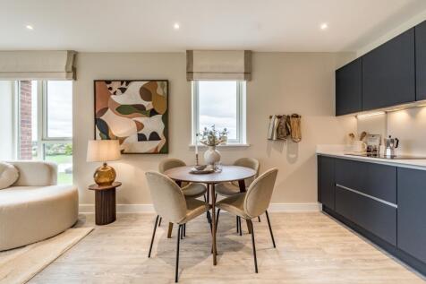 Forest View dining room