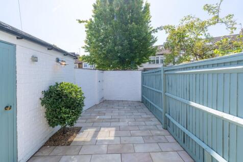 Property Image 9