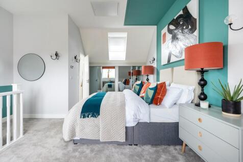 Bed 1 with en suite in the Braxton show home