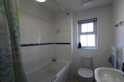 Family Bathroom.JPG
