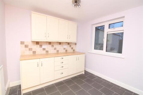 Kitchen view 2.JPG