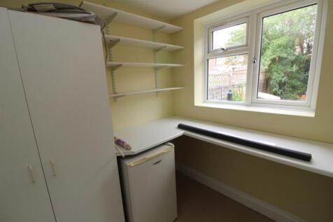 Utility Room.JPG