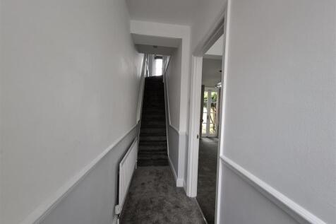 Hallway.jpg