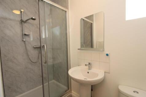 Shower Room.JPG