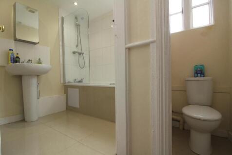 Bathroom &amp; Toilet.JPG