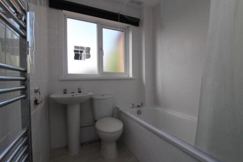Bathroom.JPG