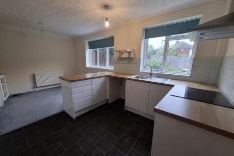 Kitchen &amp; Dining Area.jpg