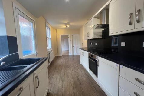Kitchen and diner.jpg