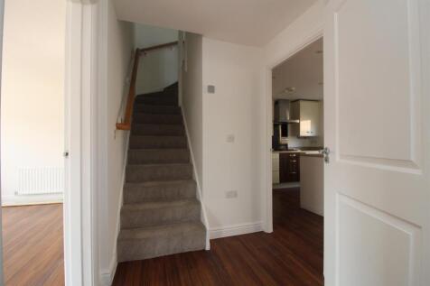 Entrance Hallway.JPG