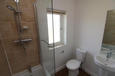 Bathroom.JPG