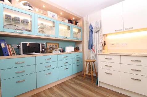 Kitchen View 2.JPG