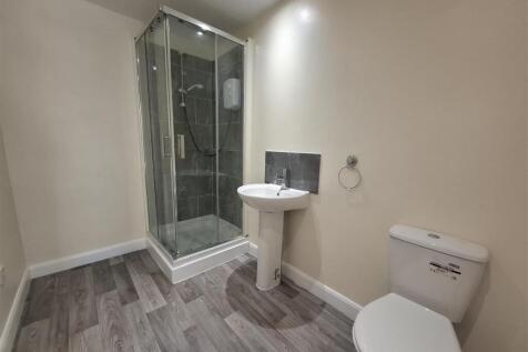 Shower Room.jpg