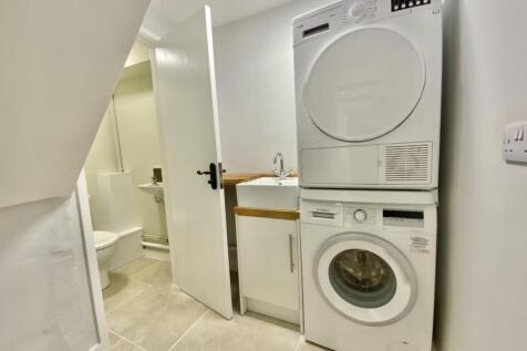 Utility &amp; Cloak Rooms (Ground Floor)