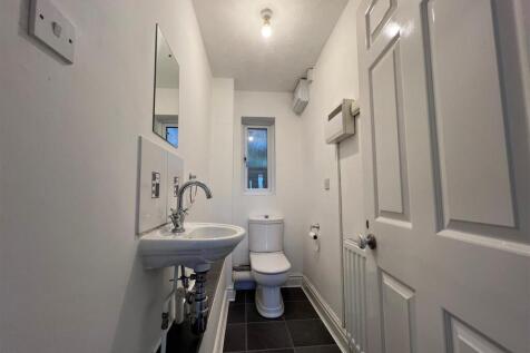 Downstairs Cloak Room.jpg