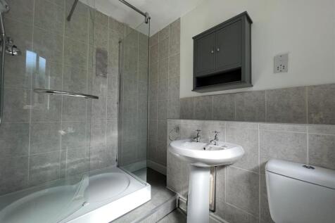 Ensuite.jpg