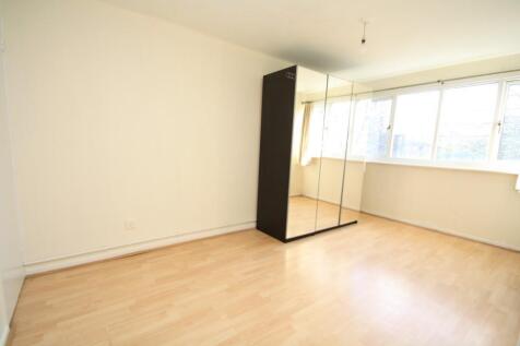 20 Cullen bed 2b (Custom).JPG