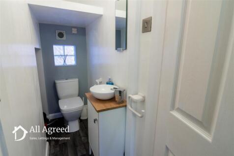 GROUND FLOOR WC
