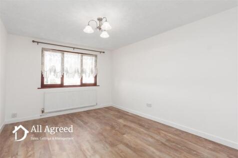 DINING ROOM/BEDROOM