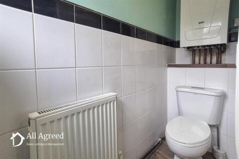 SEPERATE WC