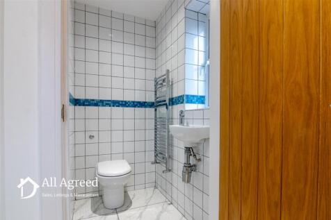 GROUNDFLOOR WC