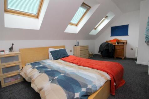 Room 4.jpg