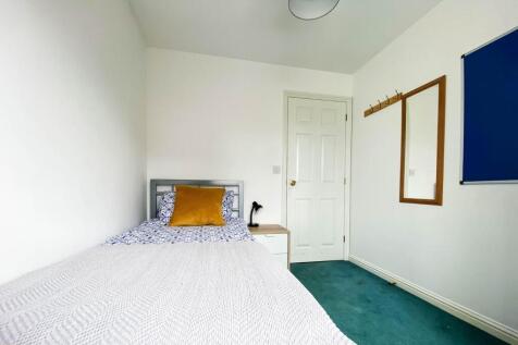 The Runnel_Room 2-8.jpg