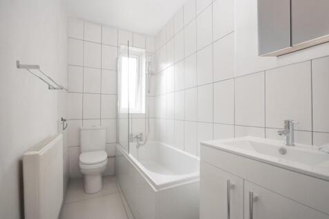 Fresh Edit bathroom.jpg