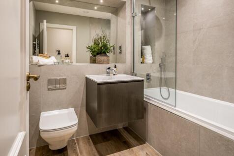 Show Apartment