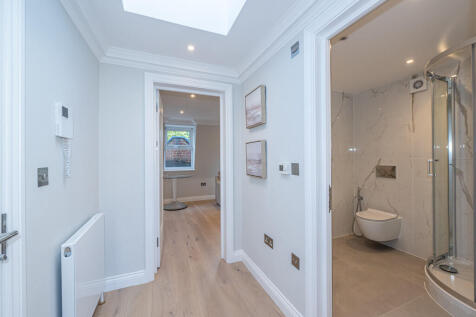 Ashburn Place 7&#64;3...