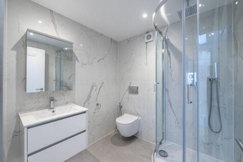 Ashburn Place 7&#64;3...