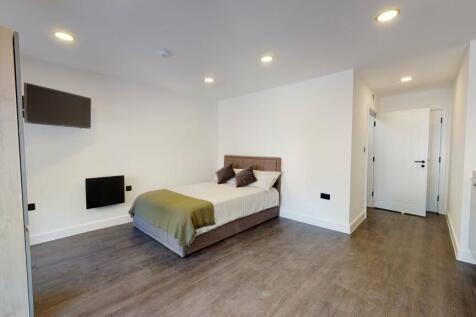 2-4-Albert-Street-St