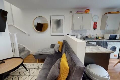 Apartment-8-1A-Claud