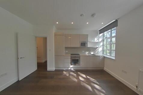 Open Plan Living Room - Kitchen