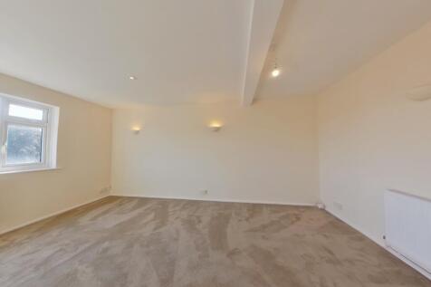 Living Room (2)