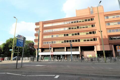 Watford Junction Station 