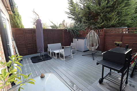 Flat 2 Private Garden