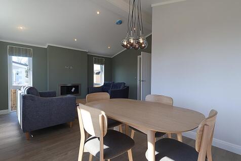 Open Plan Dining Room