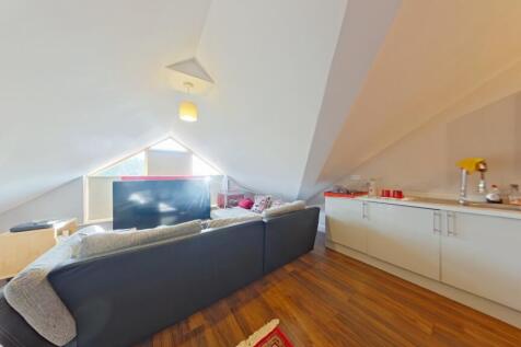 Open Plan Livimg Room Kitchen 