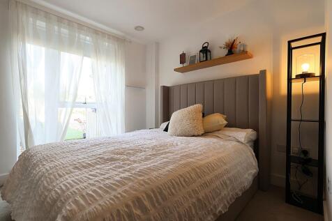Bed 1