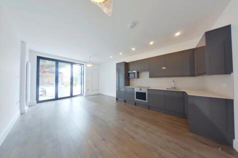 Open Plan Living Room  - Kitchen