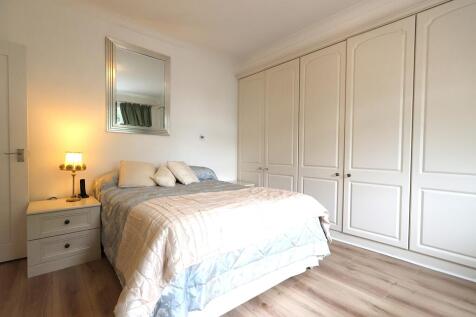 Bed 1