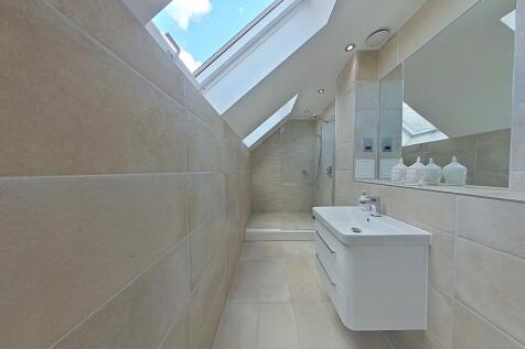 Bedroom 1 En Suite
