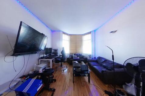 (Flat 3) Open Plan Living Room