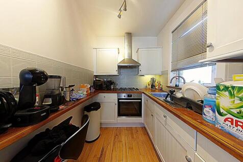 (Flat 3) Open Plan Kitchen