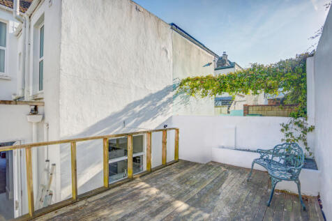 gardendecking2